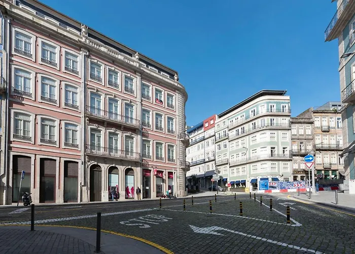 Lovelystay Daire Porto