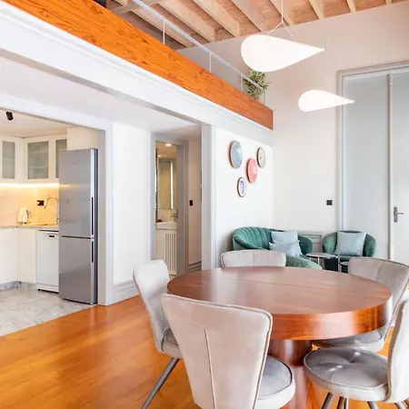 Apartment Lovelystay *
