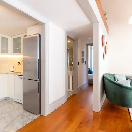 Lovelystay * Porto